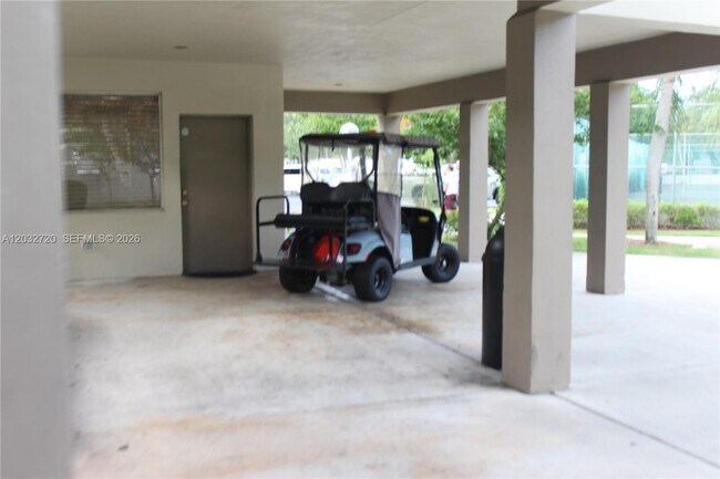 Building Photo - 110 Gardens Dr