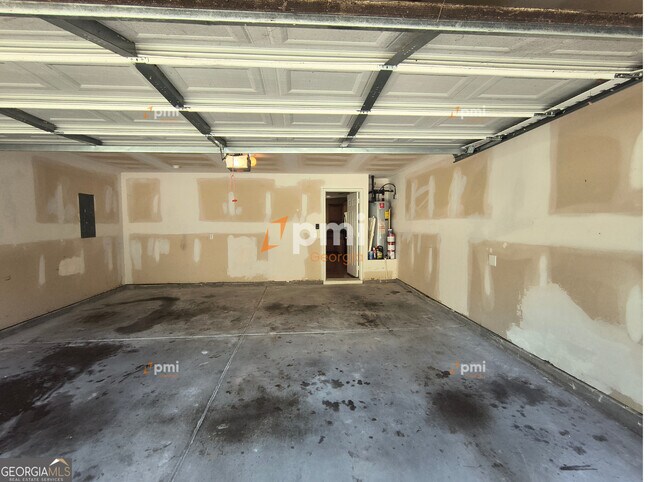 Building Photo - 350 Fairmont Way