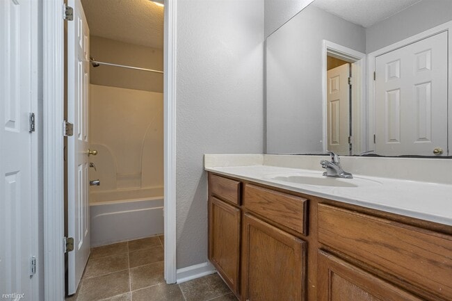 Building Photo - 3 br, 2.5 bath House - 7981 Marsha Woods D...