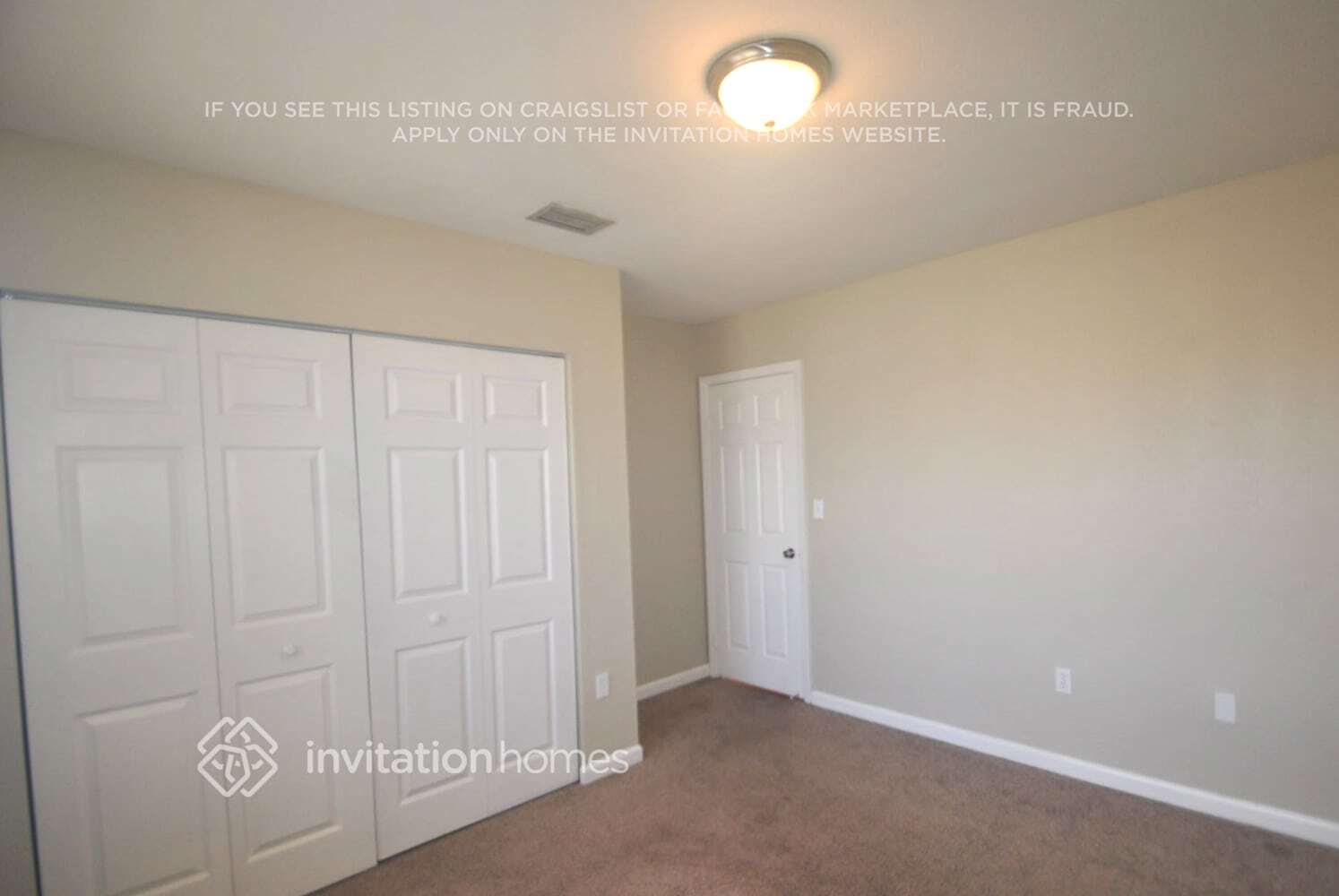 Building Photo - 9760 SW 9th Ct