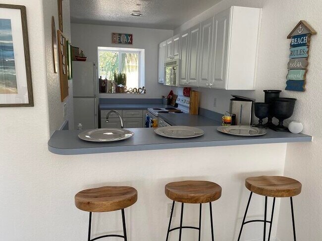 Building Photo - 343 Ocean Park Ln