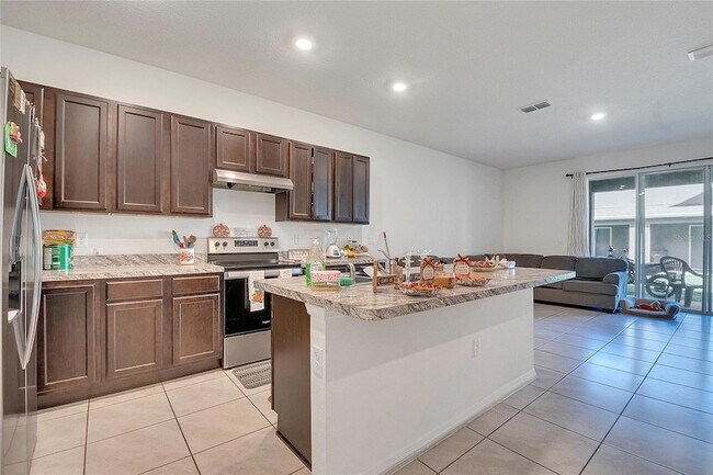 Building Photo - 1394 Yellow Finch Dr