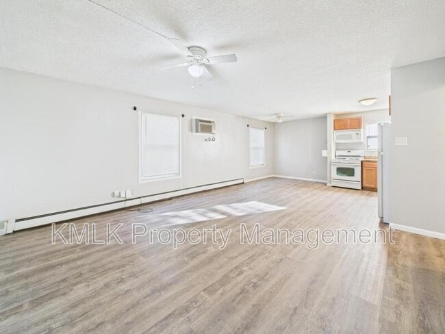 Building Photo - 5026 Winthrop Dr