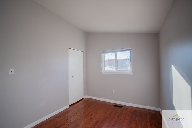 Building Photo - 7411 Kathydale Rd