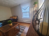 Building Photo - 55 Mapleton St