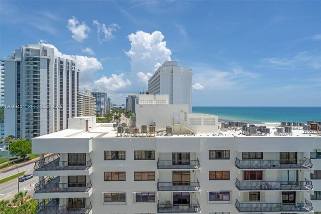 Building Photo - 5401 Collins Ave