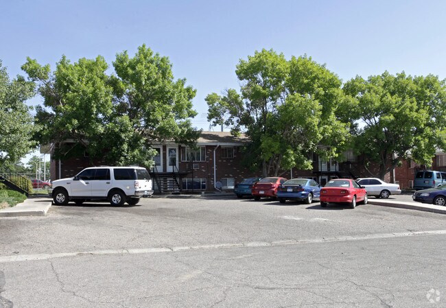 Primary Photo - 3005 Denver St