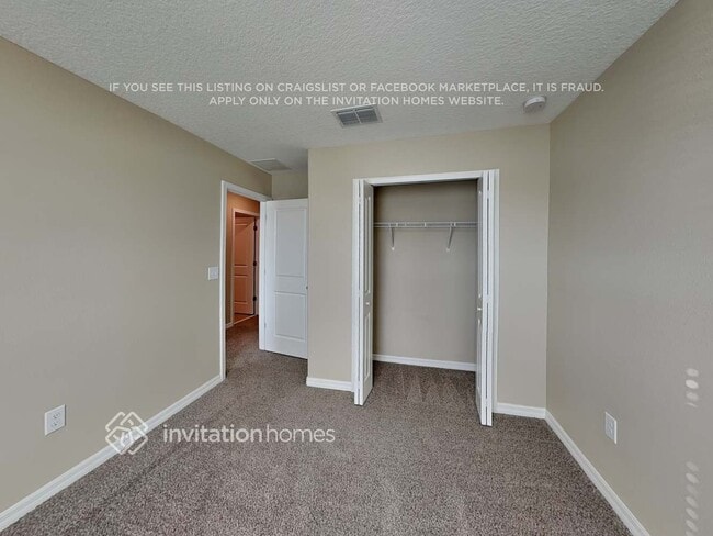 Building Photo - 5140 White Chicory Dr