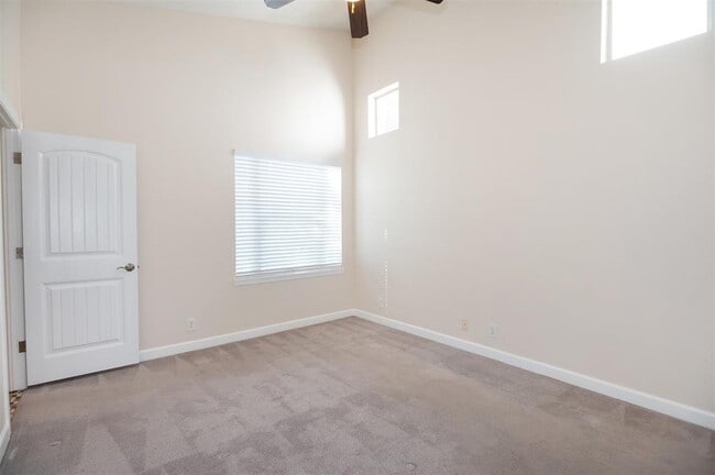 Building Photo - 1514 Betty Jo Dr