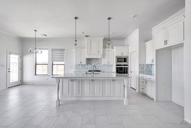 Building Photo - 1813 Wrigley Dr