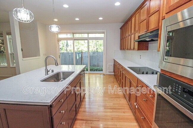 Building Photo - 14507 38th Dr SE