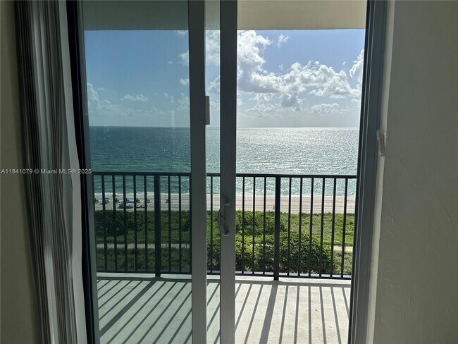 Building Photo - 9273 Collins Ave