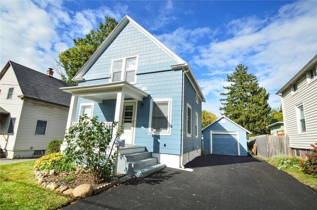 Building Photo - 144 Parce Ave
