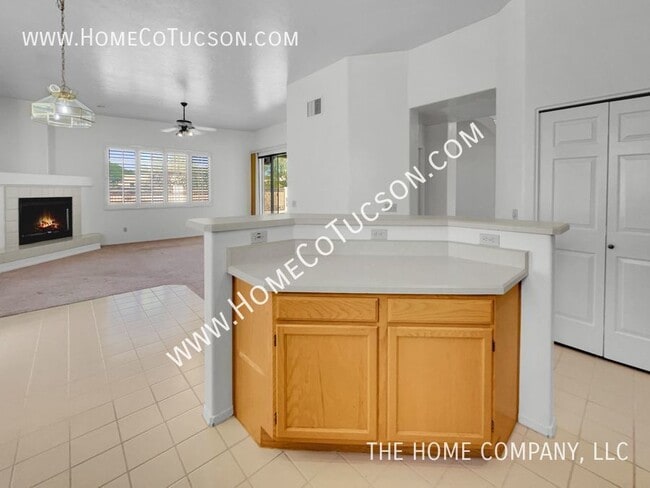 Building Photo - 11411 N Palmetto Dunes Ave