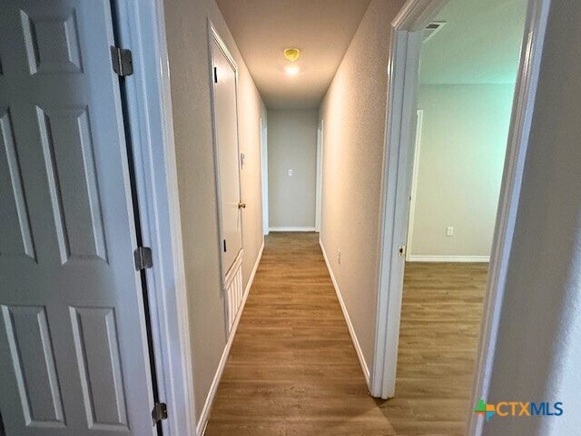 Building Photo - 2410 Westcliff Rd