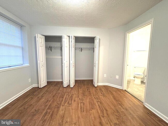 Building Photo - 12201 St Peter Ct