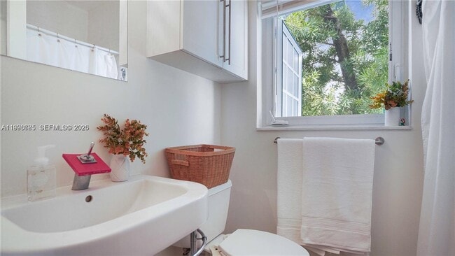 Building Photo - 439 15th St