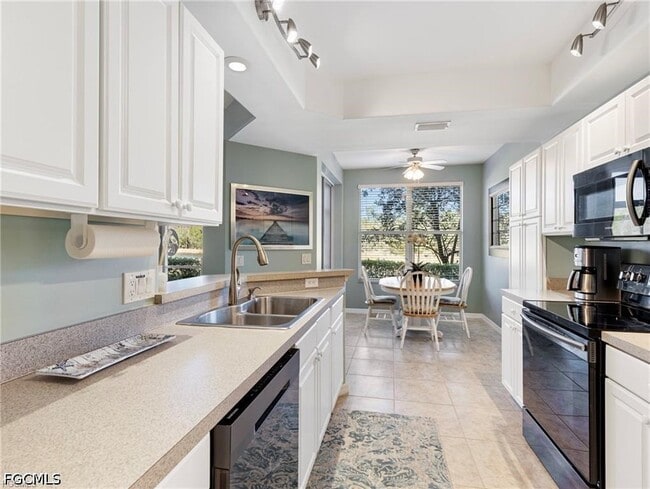 Building Photo - 11011 Mill Creek Way