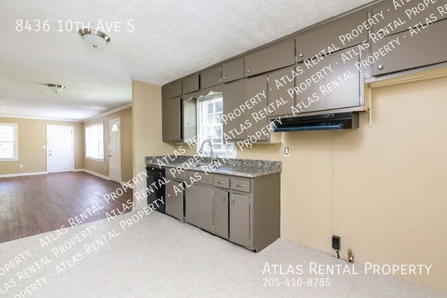 Building Photo - 8436 10th Ave S