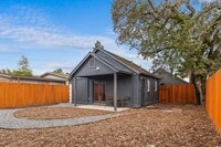 Building Photo - 1316 Grand Ave