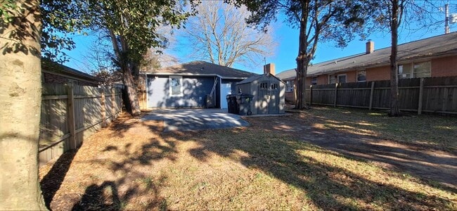 Building Photo - 3403 South St