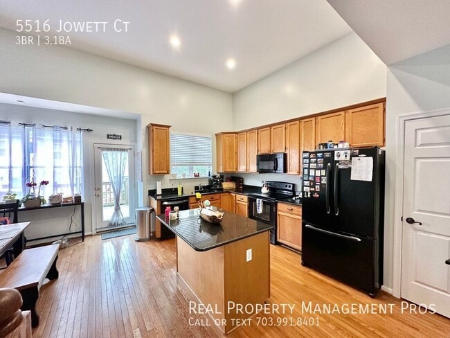 Building Photo - 5516 Jowett Ct