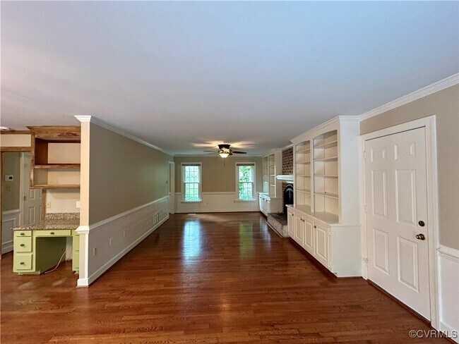 Building Photo - 12133 Ormond Dr