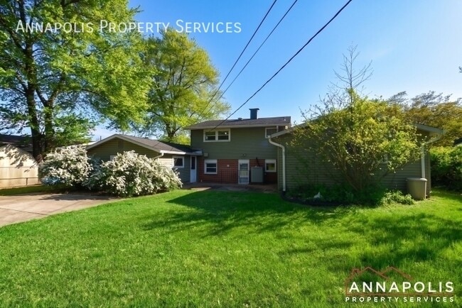 Building Photo - 804 Pin Oak Rd