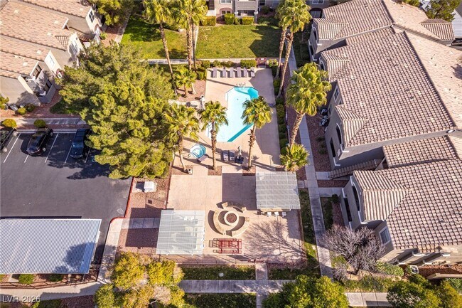 Building Photo - 5055 W Hacienda Ave