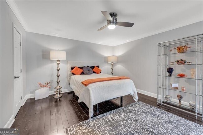 Building Photo - 54 Basswood Cir NE