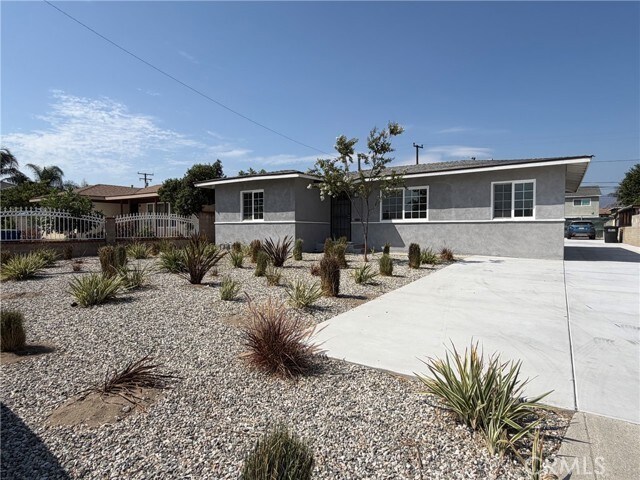 Building Photo - 11583 Embree Dr