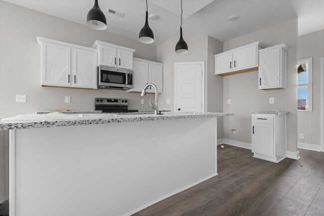 Building Photo - Beautiful New Build Available Now!