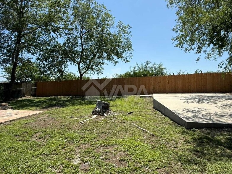 Building Photo - 7319 Walnut Valley Dr