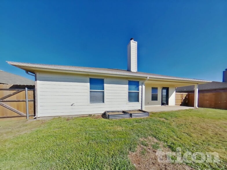Building Photo - 12809 Carpenter Ln