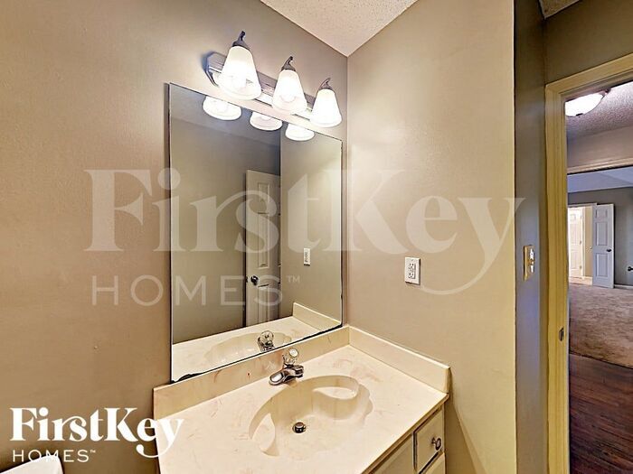 Building Photo - 7965 Freehold Cove