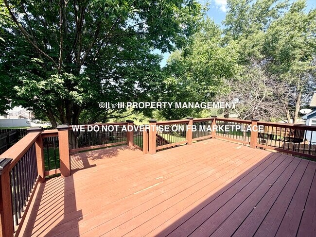 Building Photo - 2603 NE Springbrook St
