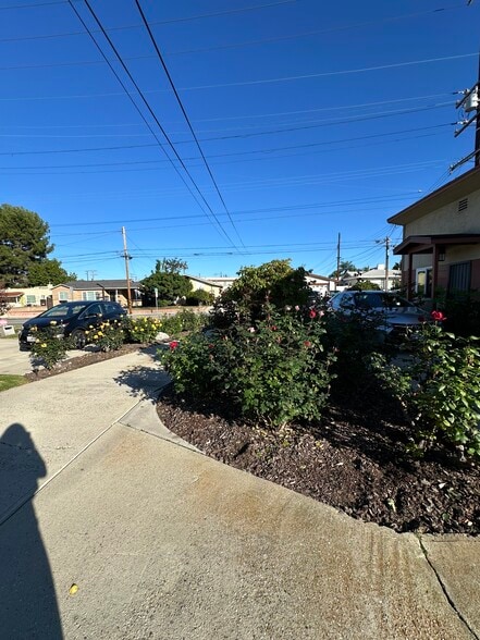 Building Photo - 25531 Pennsylvania Ave