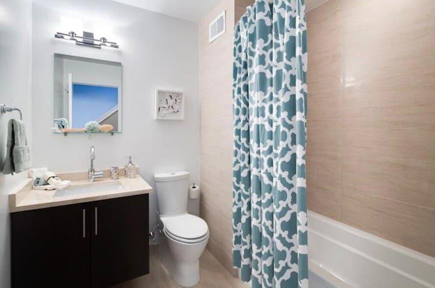 Guest Bathroom - 919 N 5th St