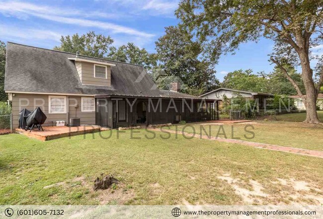 Building Photo - 1258 Deerfield Ln