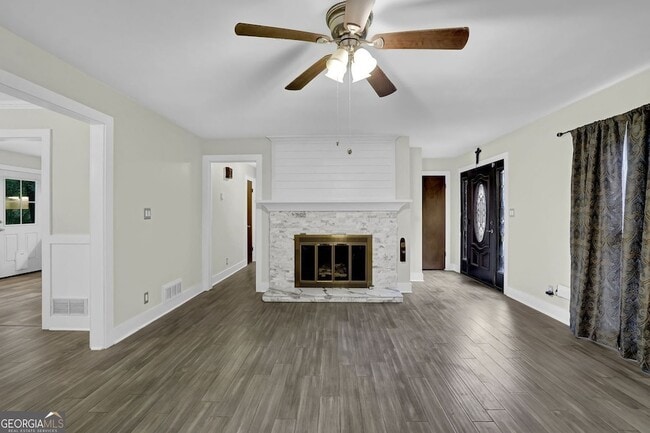Building Photo - 2683 Ashworth Cir
