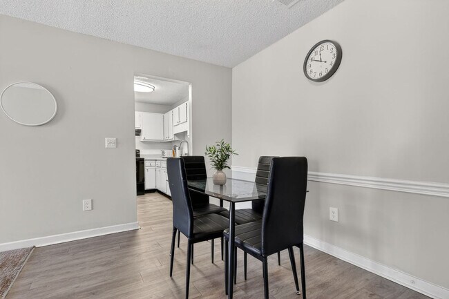 Building Photo - 50 Northtown Dr