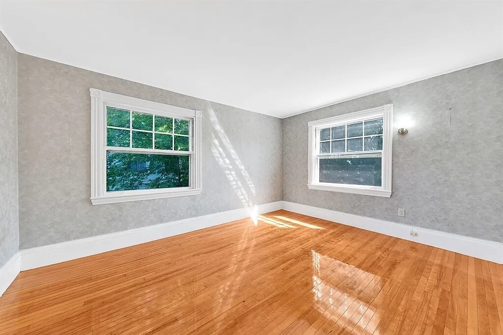 Bedroom 1 - 112 Church St