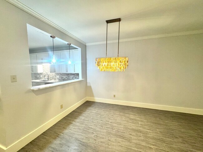 Building Photo - 2323 Bering Dr