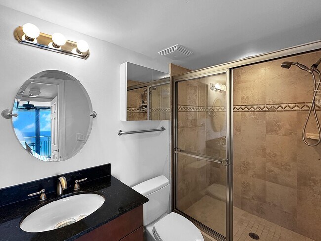 Building Photo - 3000 N Ocean Dr