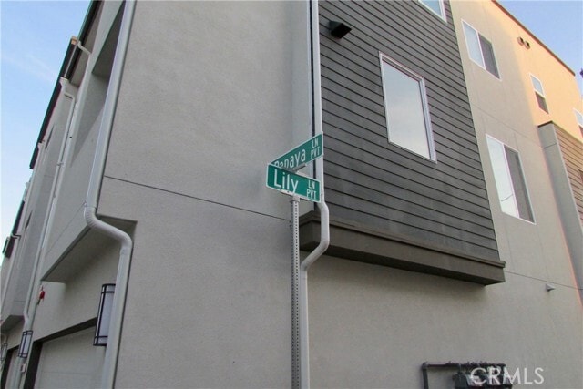 Building Photo - 14424 Lily Ln