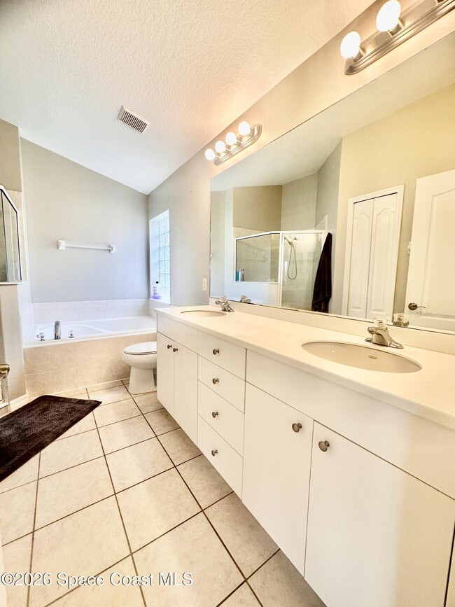 Building Photo - 2817 Mondavi Dr