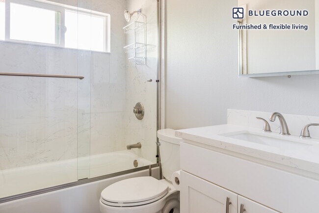 Building Photo - 747 Layne Ct