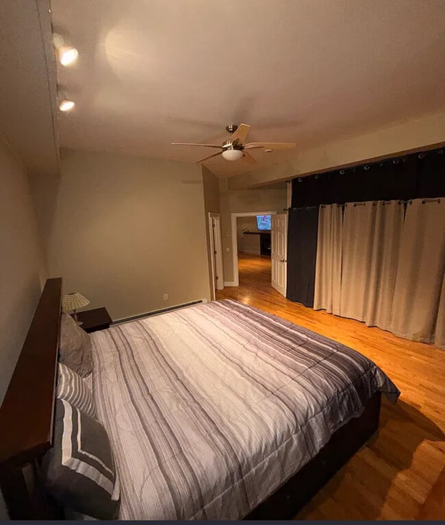 Building Photo - 23 Summer St