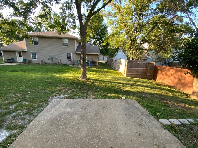 Building Photo - 3569-3571 Prescott Dr