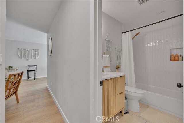 Building Photo - 6679 Linda Vista Rd